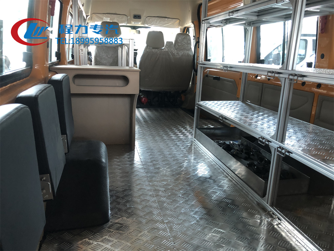 福特V348礦山救護車（柴油）